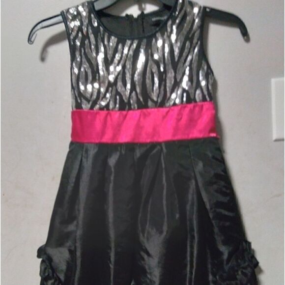 heavenly Cuties Other - HEAVENLY CUTIES girls black dress size 8